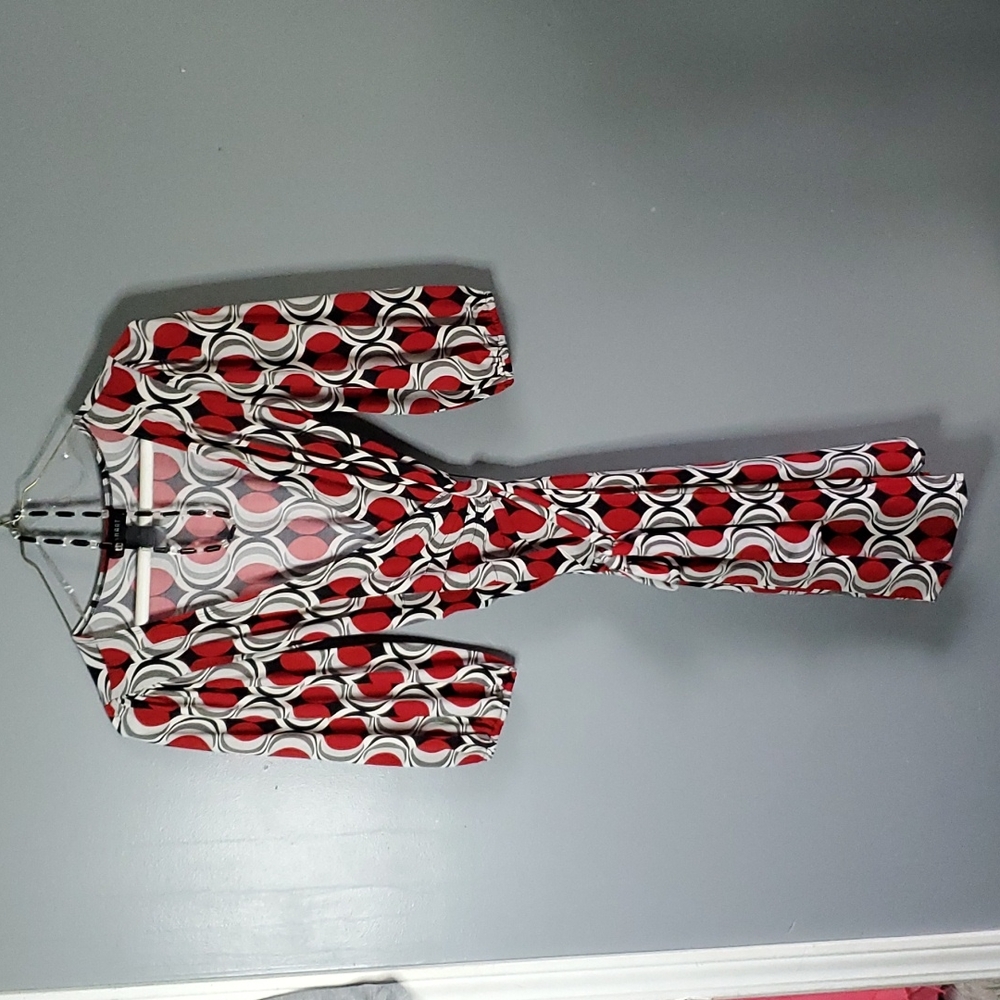 B Smart, red, black & white, patterned, wraparound, dress, 3/4 length sleeves, 6